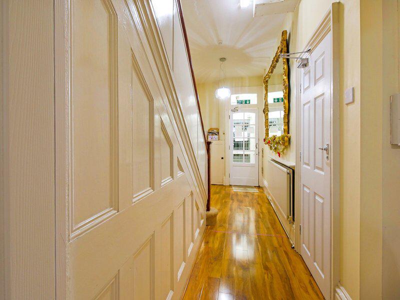 AA8E5288624E2DCB33A40A6F29AAC9F8