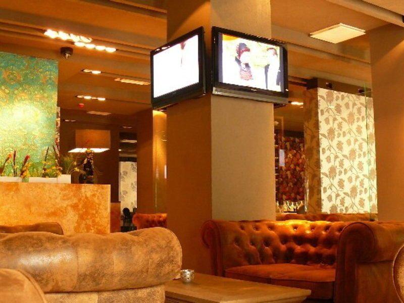 FBFC41B75C26B7AF9189C35245C74FC8