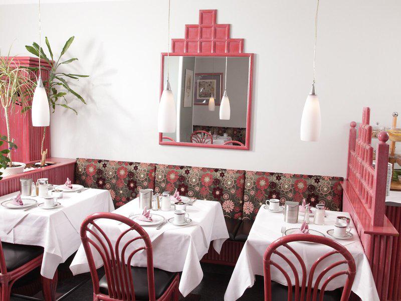 F84307F5EBB7D74F2EE0380B4A6A4D76