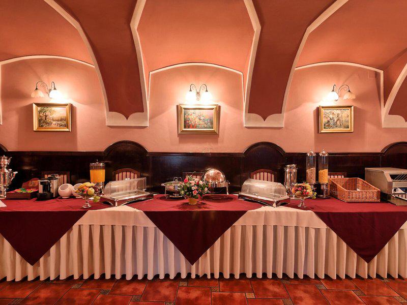 F82691E68C8DE159B51DACBF3233BF99