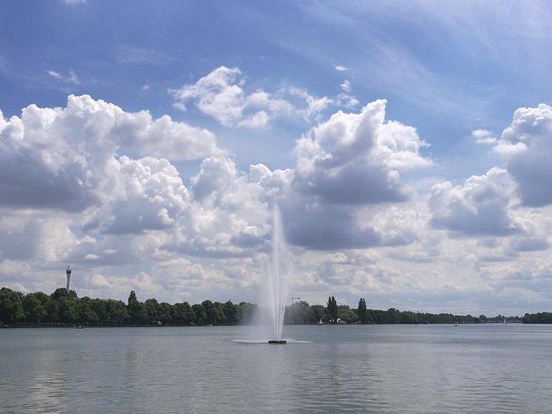 F3729C528B48A40DF20A1D1A9086DAC5