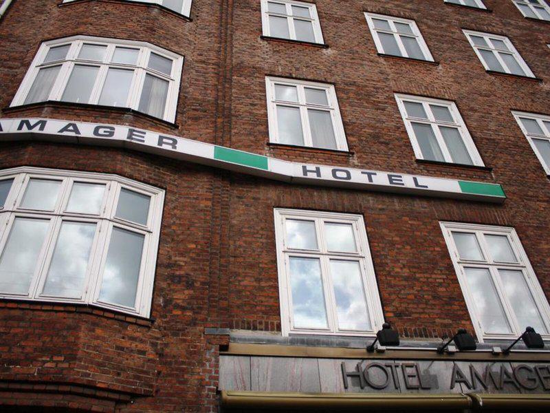 E04E32923FE401CB1A9C9AA21440A8FE