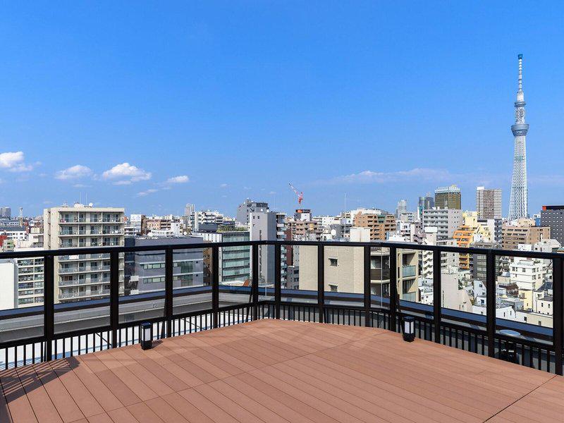 DA84DF990B24747295923F45D5C9004E