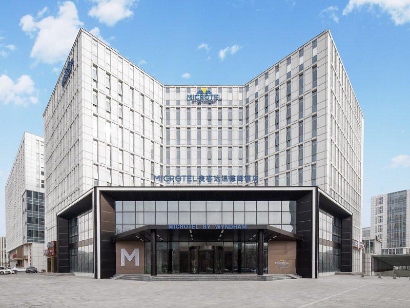 2535F0FE8612B39565859FD00F1F283E