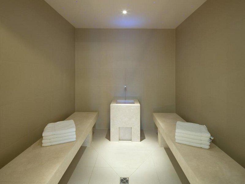 BB5EA9BA9A65313A21C01FE7CBE78B8C