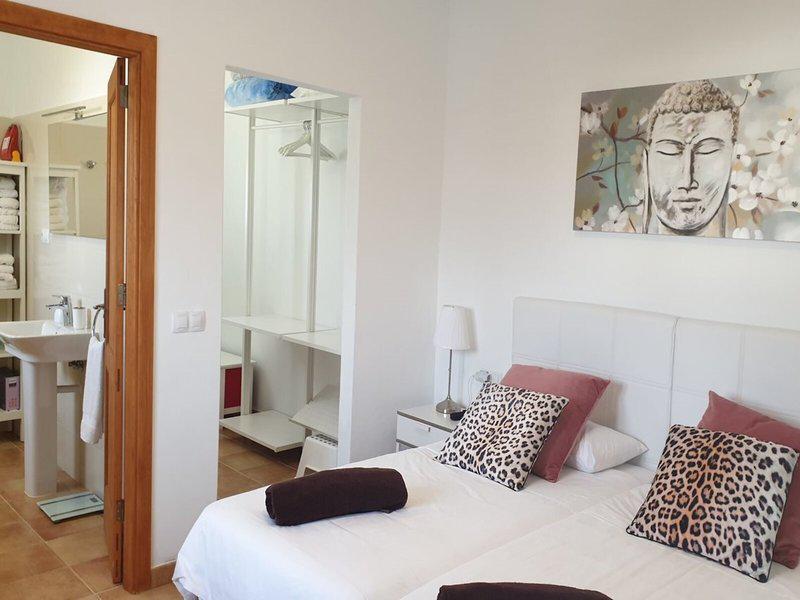 80B1D5FC69AF3EF31B1546B43DE26250