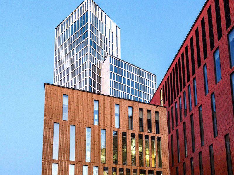 6585F3EAEF7FB0C34579B1F9AA0BFA98