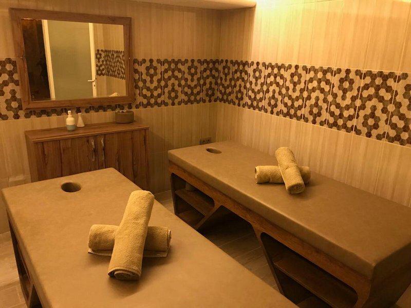 F75CBB8190DCAA76EFED6708521D7AD5