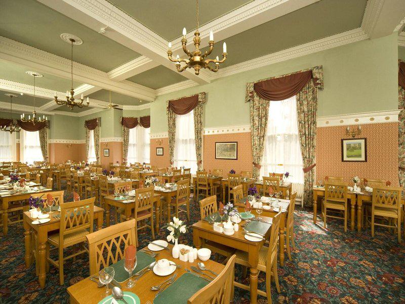 DC8230BFFE62F55BBC5174DE796F7A37