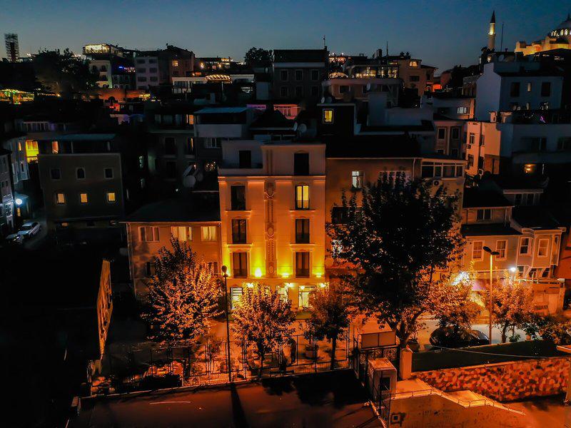 1269A6435AEDDEFEB922D9A5908D1114