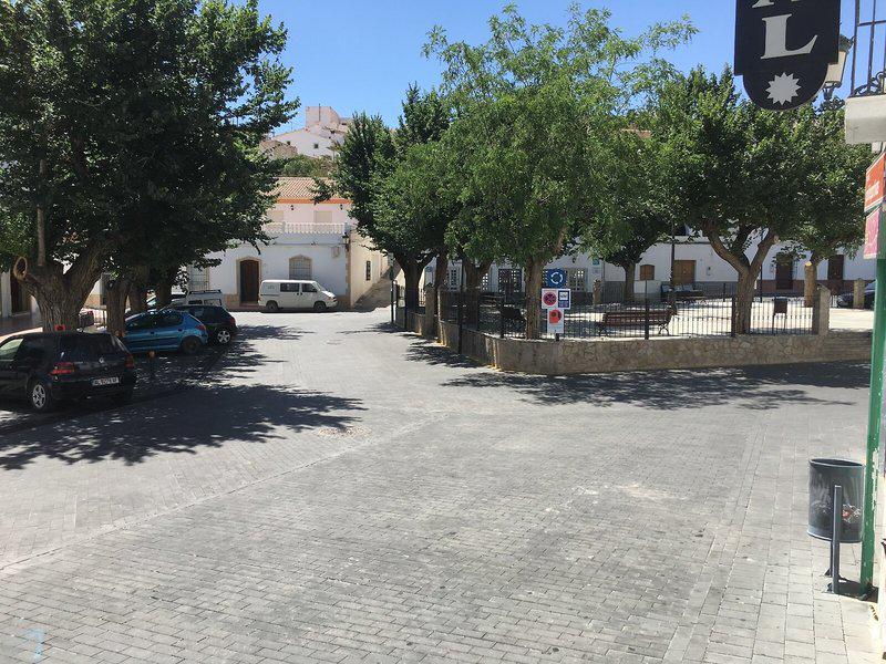 428A557CB564B4CA143A8299DC879D0F