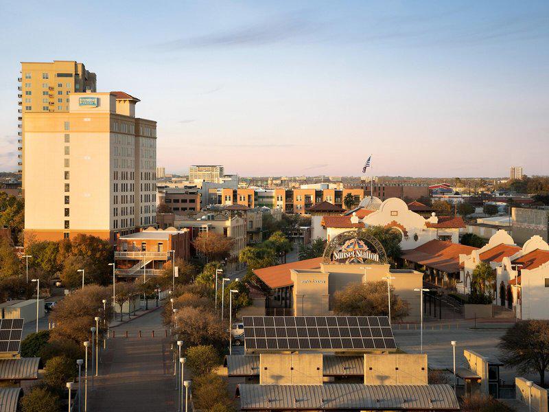 59B9430BC0AF9FCCAC04A0664AE9FA48