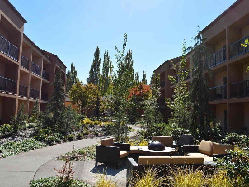 C6AE3F34B6171EE8F9212FDB74576781