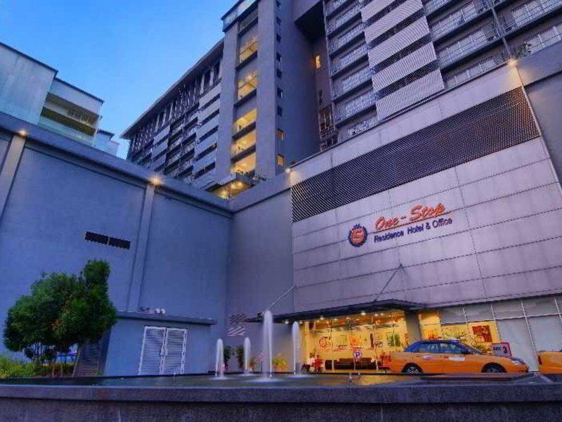 F9EBF26A3A791AB8824A1CC2639CD422