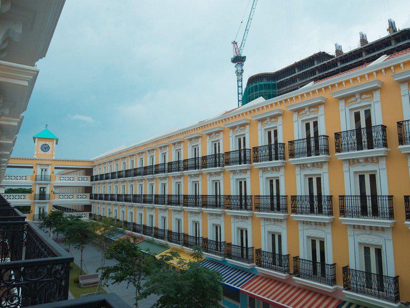 930E8DAEB40305AA2CF92BFB77B9A67F