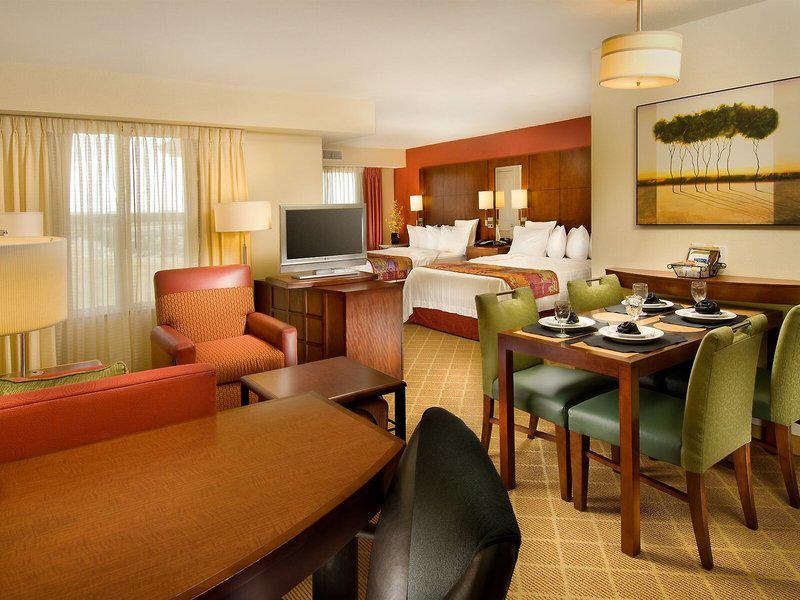 2F7DD6C9D032732978AC98129EDC3F4D