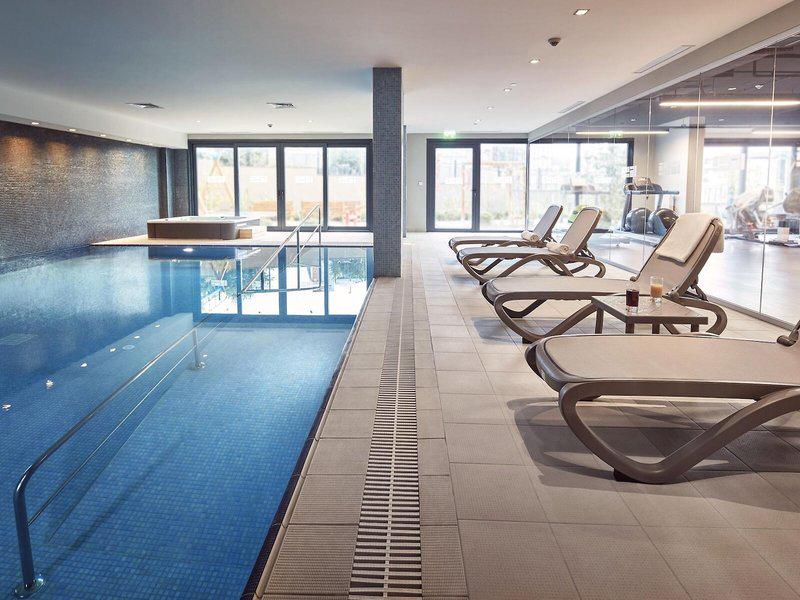 C776E4041CDEAD2444A5DBE82E733B64