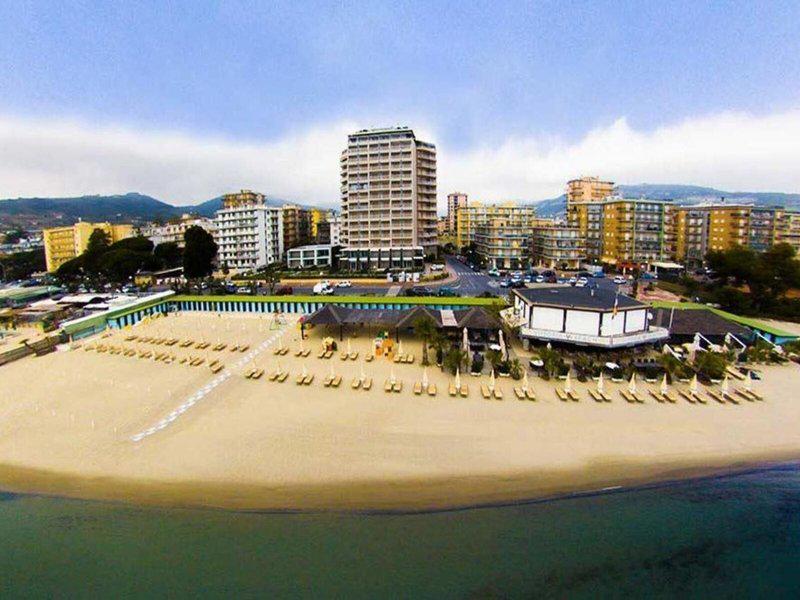 EB5CDD257C0DDD3DE7F3C97E490BBEBC