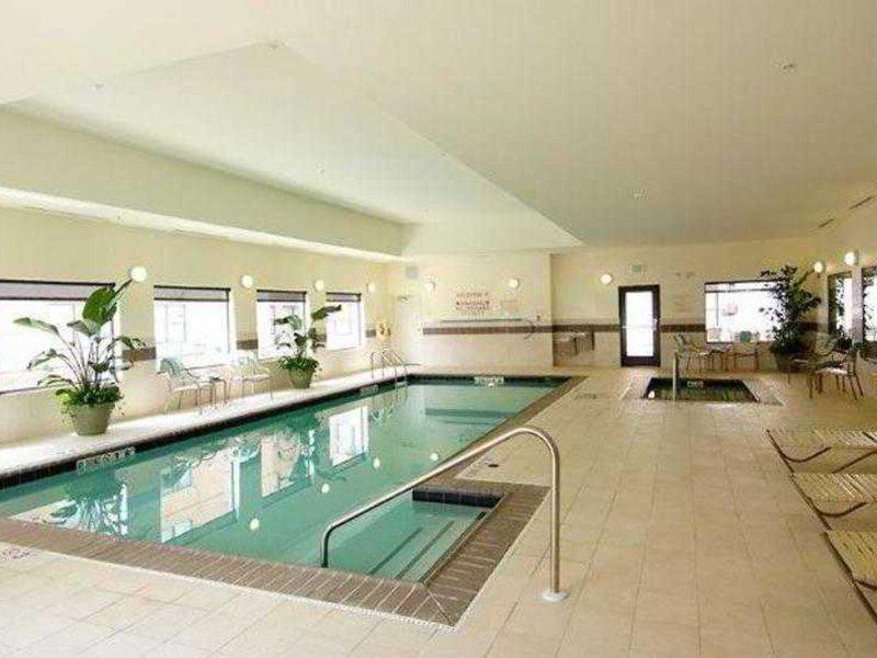 E6D853348B1E427D76904458B9766574