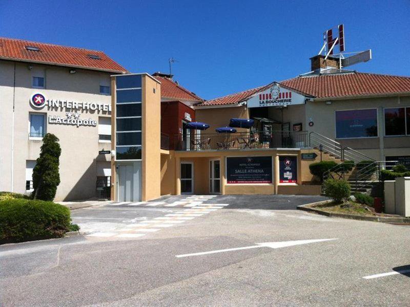 F8C51738251E7D19619D02CBD7C30D1E