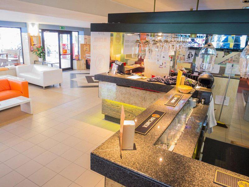 47A3E0AB115CAE38A3B80041AAAA26B4