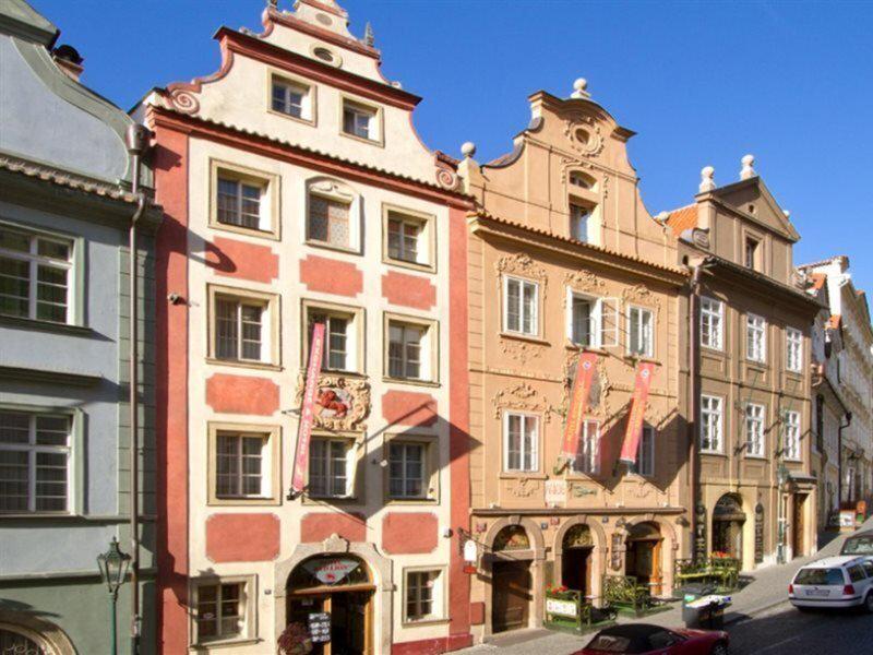 F07EE017EAAE79C9C28B1137ED8815F4