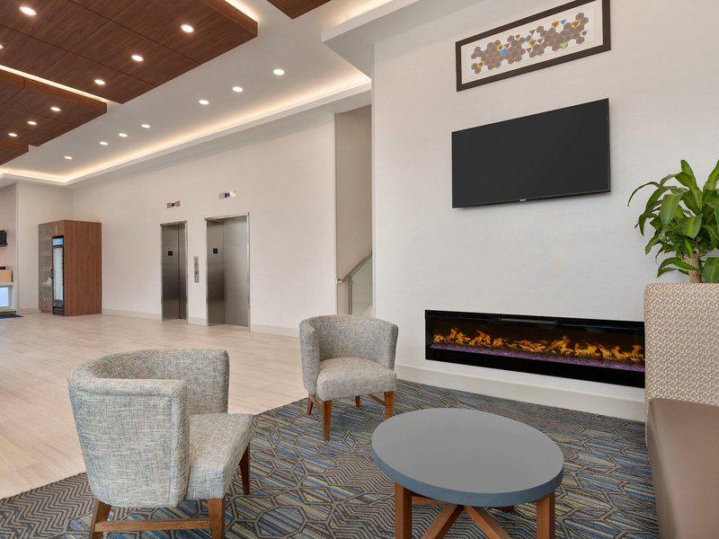 19982D4244213B9CFBB9EA2C67F51776