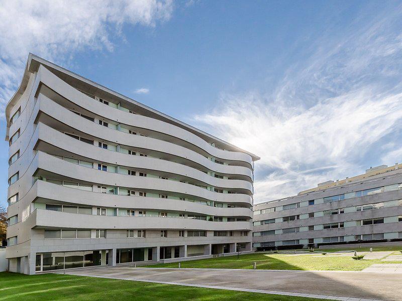 5C67F9BD9E2A7FC92C185501A6AF8223