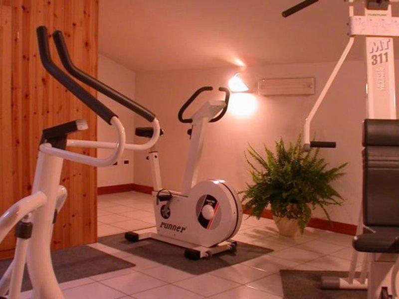 D494579BC2BA5806F813AE2D91E38388