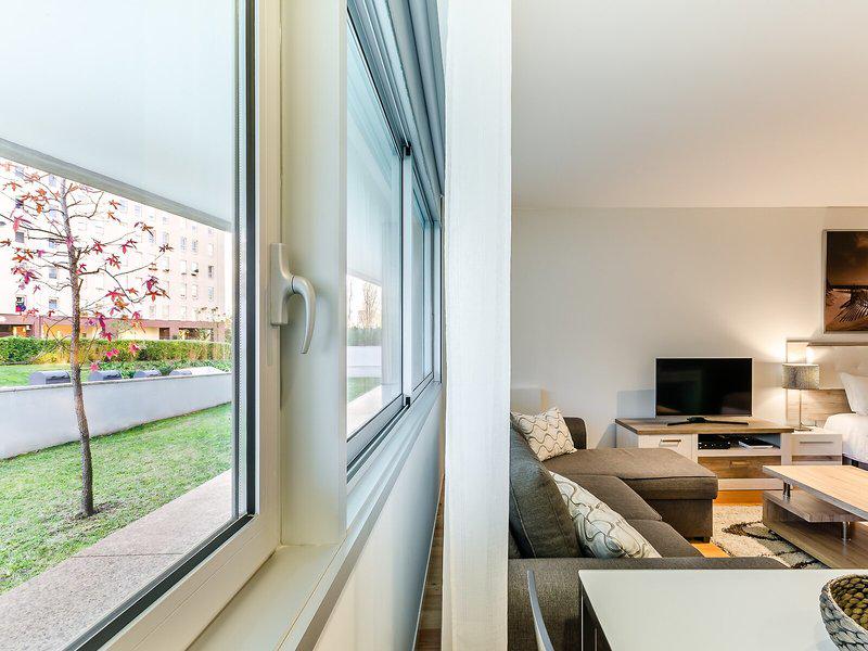 D588DB62CA017F87EC93DE068707E0C0