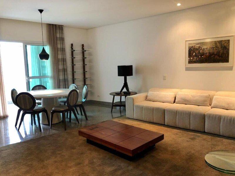 97D717B4A4E0990882D8DD06CEF3D5F0