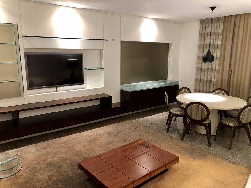 0378B65169CEE5B5D0F94BFD535803A3