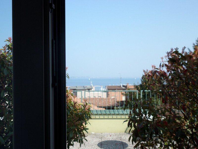 C168413322D8F072A7EB0A0FB38D7449