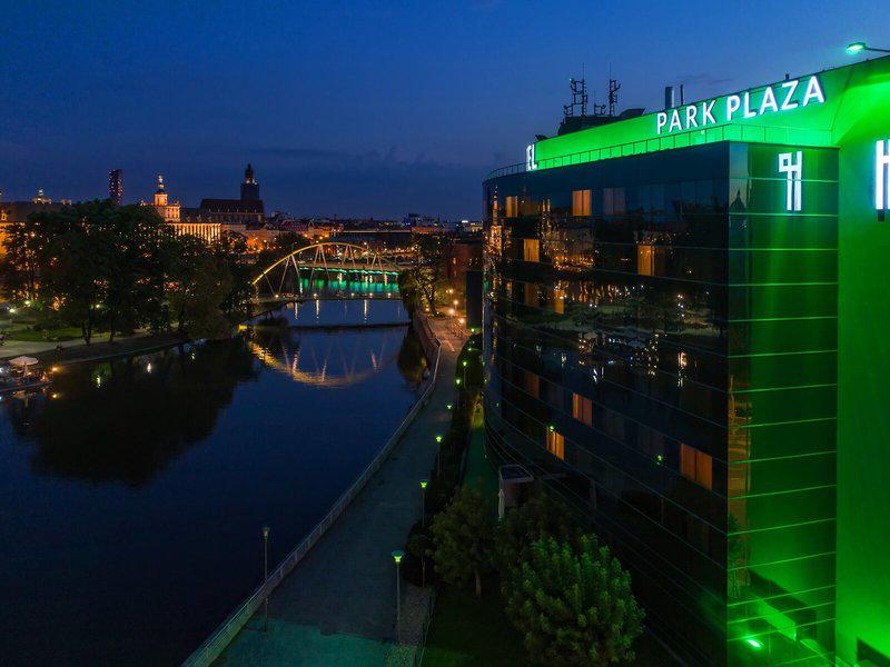 FBCCF8983FF0796DF5DA01CBE0D0DDB5