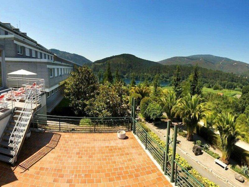 B752134EC21074A3A875B58A23BD6CF6