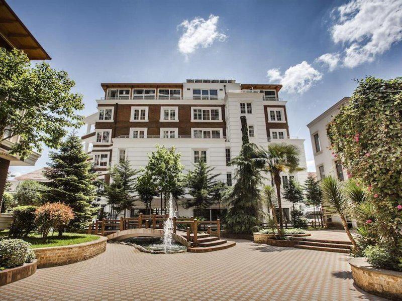 21DF5DEED83A19F440C429D01BB881B2