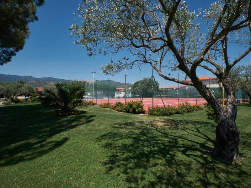 E609BDF84091D8F5C801BF6B5EAD5171