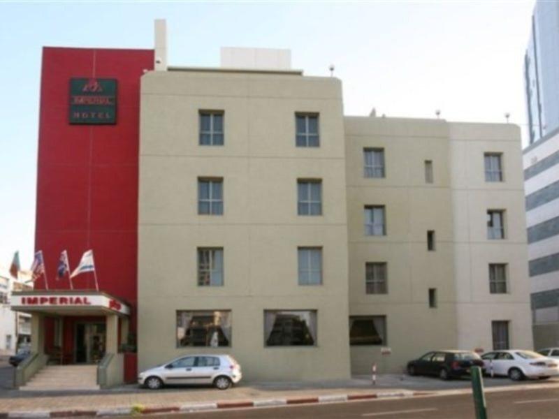 2B72018D97C420B9E3D954EDF55C8D21