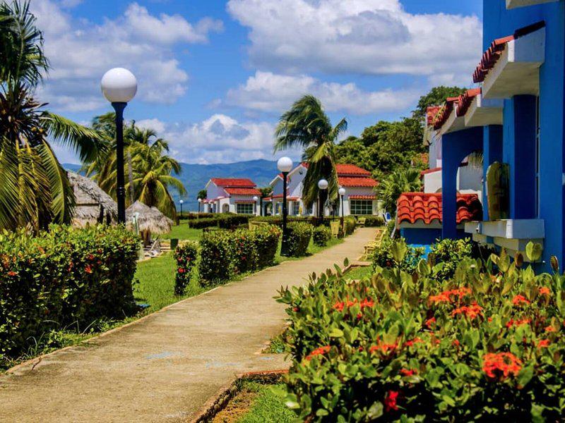 9BB066C27C47E30E67FA8103401C414C