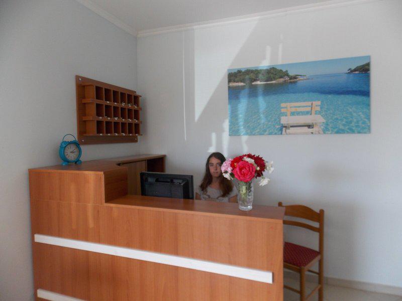 DB6E9D6D60A7EE3B824A444761C3A9B8