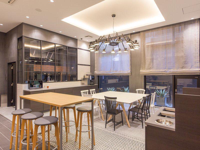 988ED12D5DADC7DD58EC170838FB635F