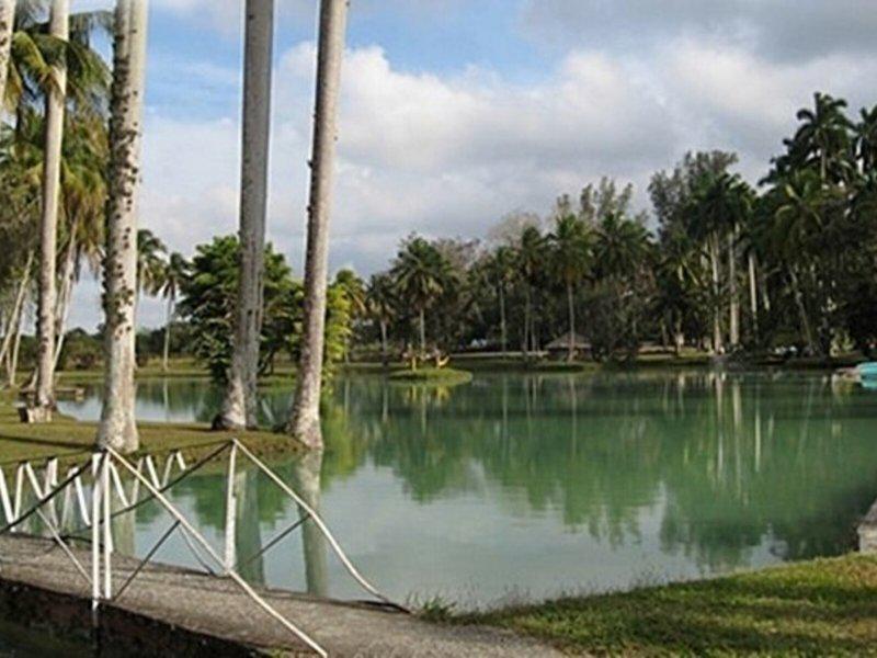 2F2C418165BD7A30539E7610A2B1BC0D