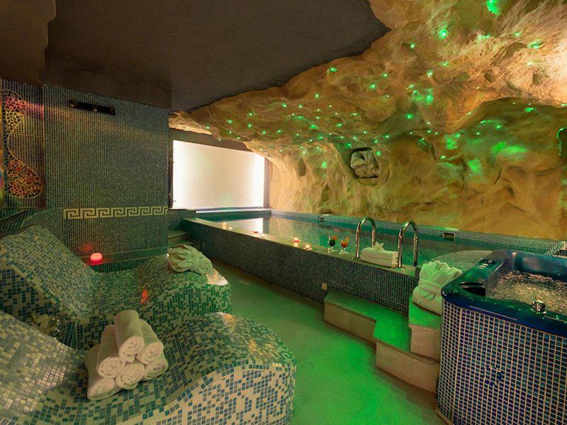 5CF31126CE6AE13FF3B3E0D8D6AFD5EF