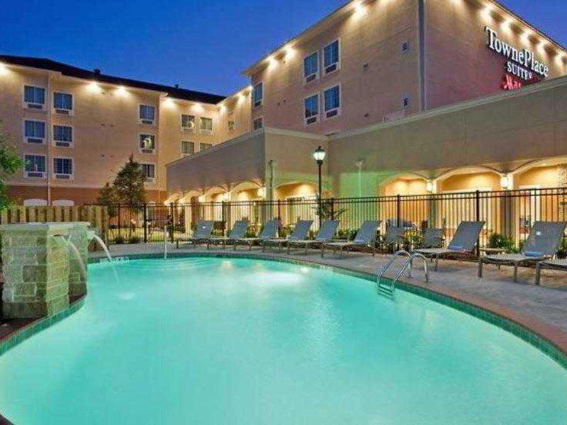 E38634970346CBE4C88787226A673136