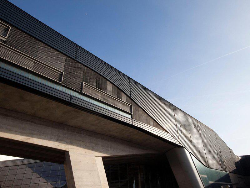 B1C740B9844D04B903700A728746805F