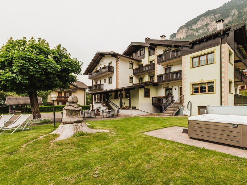 11FAB84C2779F3AE9E090249CB07192B