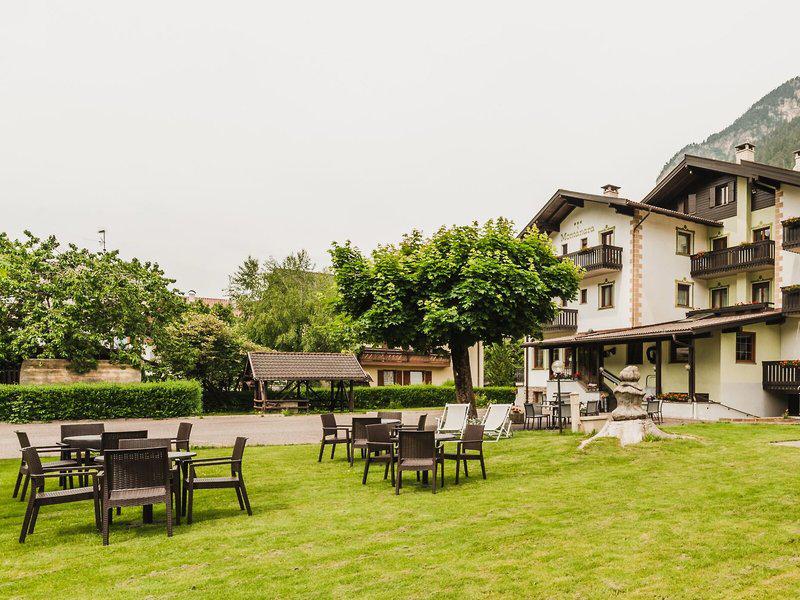 77AF9A7B017013CBB85F22588BCF1AD4