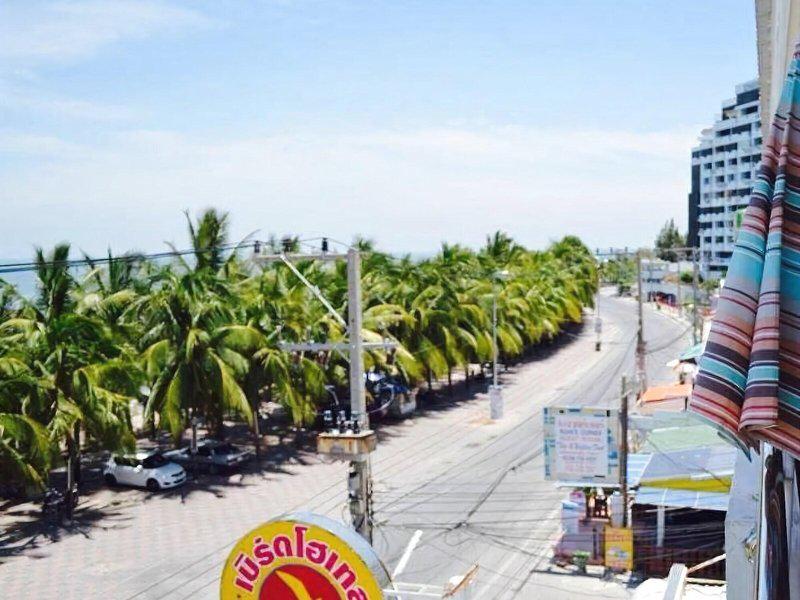 A878DD586145420BB9A1111F7F124FA4