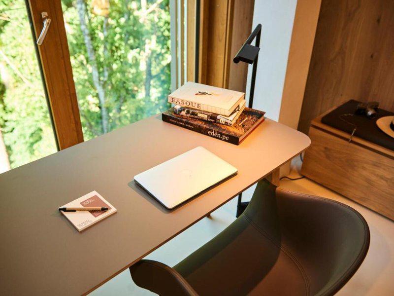 6AE9DB8AA8F0602053EADABBC8CEC817