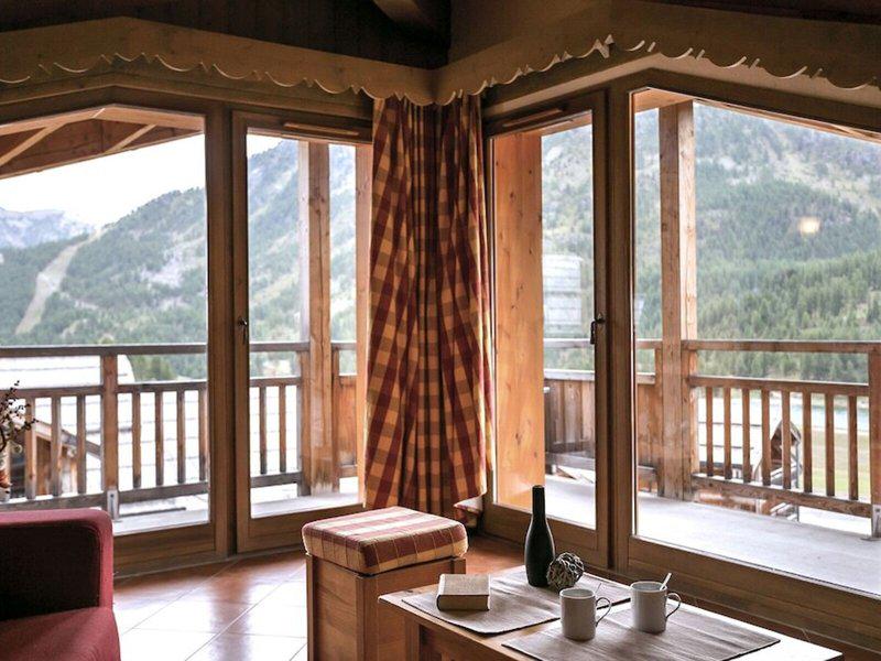 25E7866338EC2F6453ABF31170F311B5